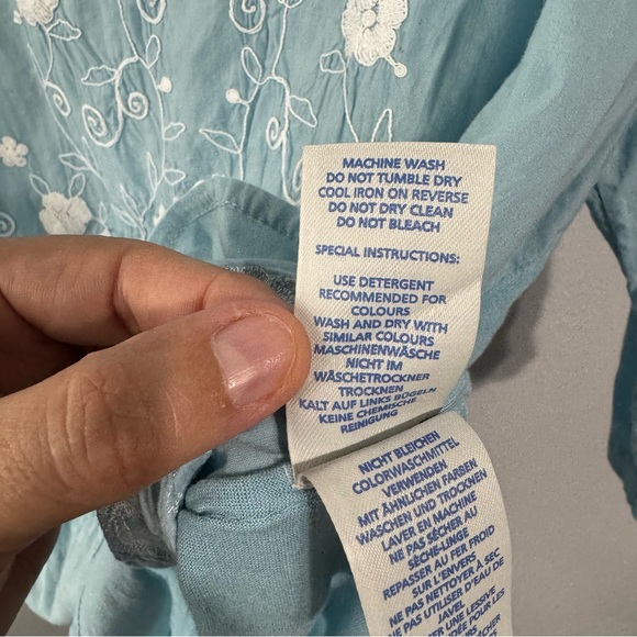 Boden blue embroidered blouse size 8 - Picture 7 of 7